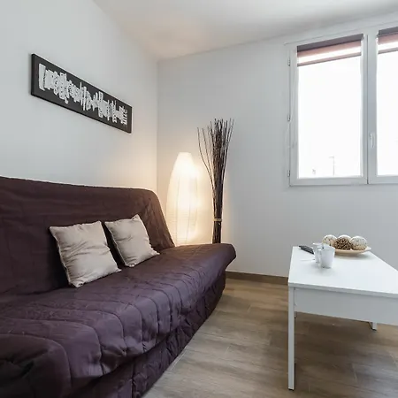 Apartment Sleep In Antibes Juan-les-Pins